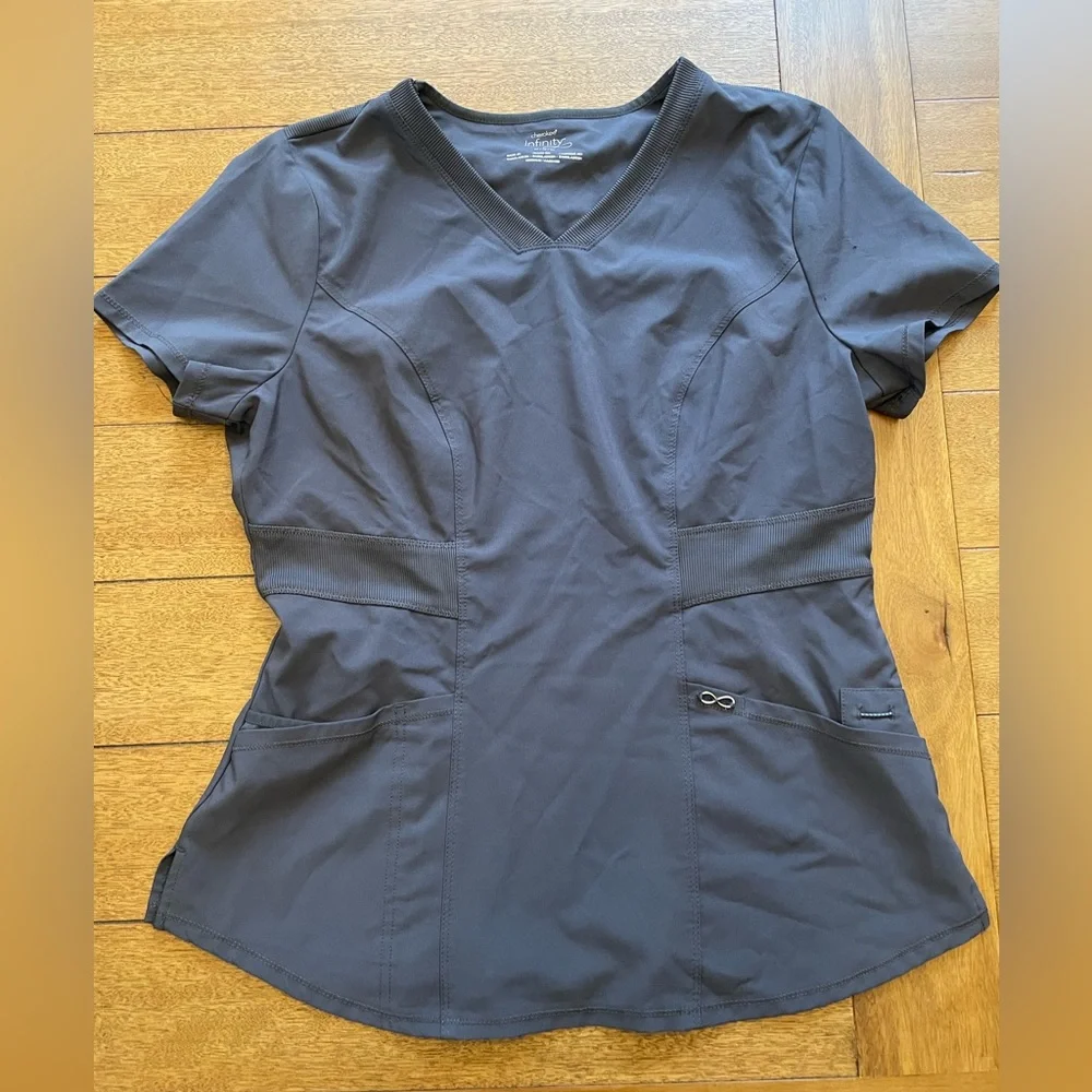 Cherokee Infinity Scrubs Set in charcoal gray, size medium - Picture 2 of 4
